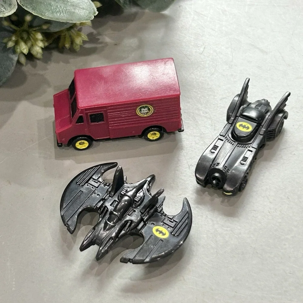 ERTL Micro Size Batmobile Batwing Joker‎ Van DC Comics 3-Pack Collection 1989